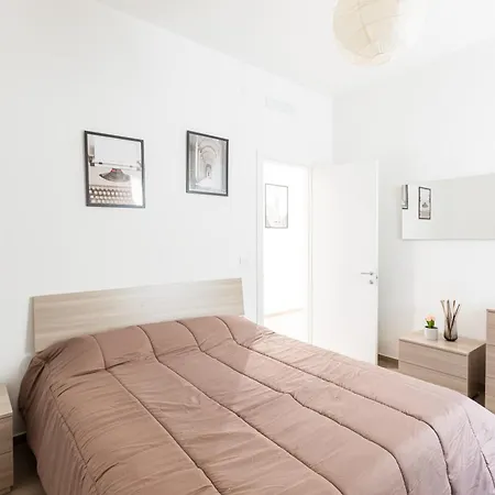 Apartment Molinari House Rubino Modena